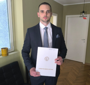advokat za uknjizbe
